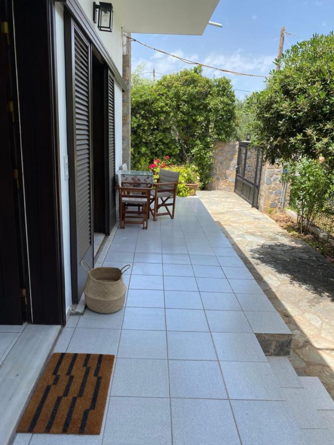 Eratous Seaside House Apartment Varnavas Luaran gambar