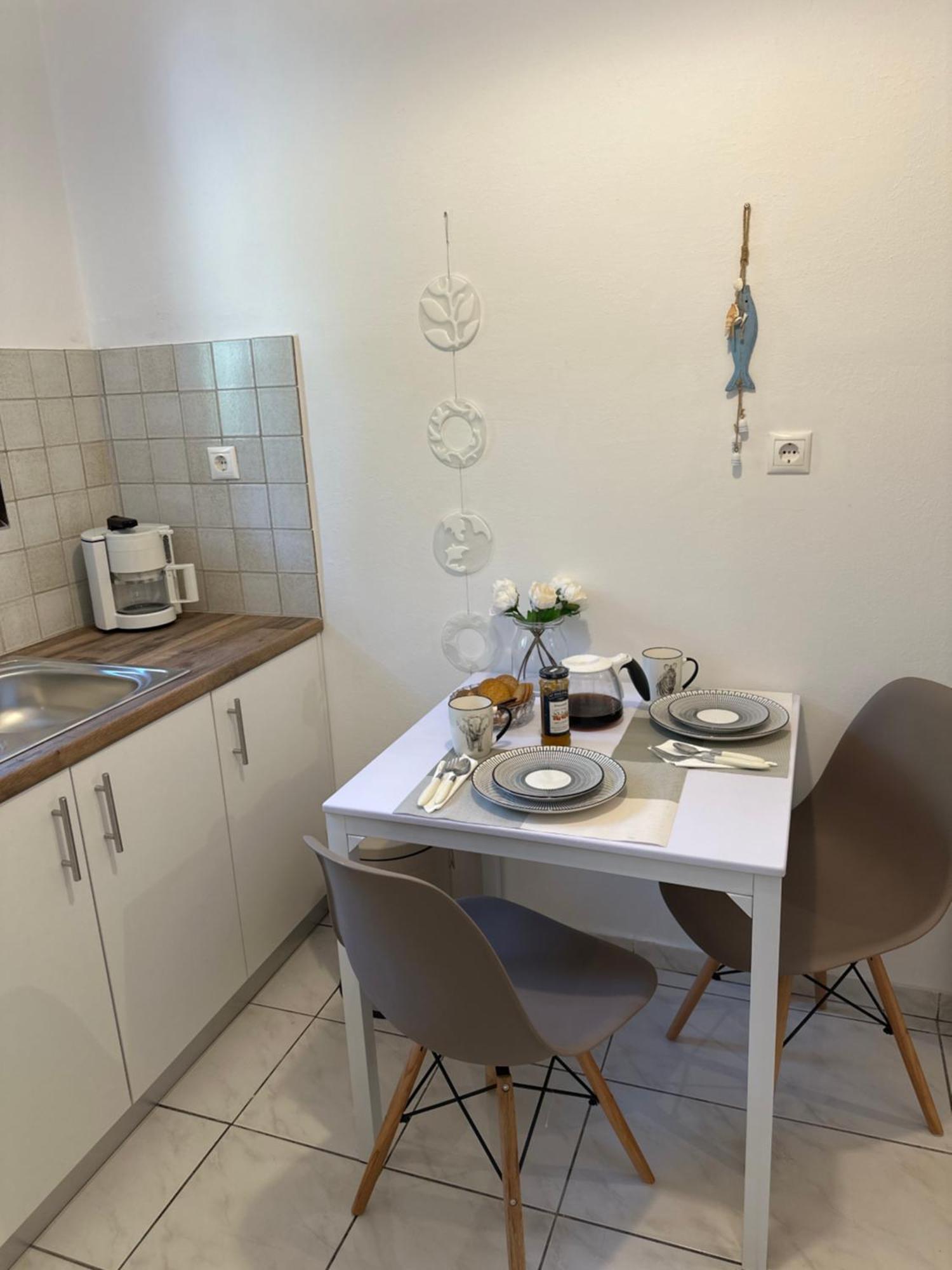 Eratous Seaside House Apartment Varnavas Luaran gambar